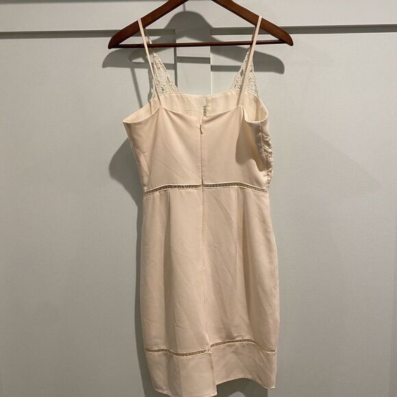 J.O.A. Los Angeles Mini Dress Size S Ivory Lined Bridal Shower Lace READ - Picture 8 of 13